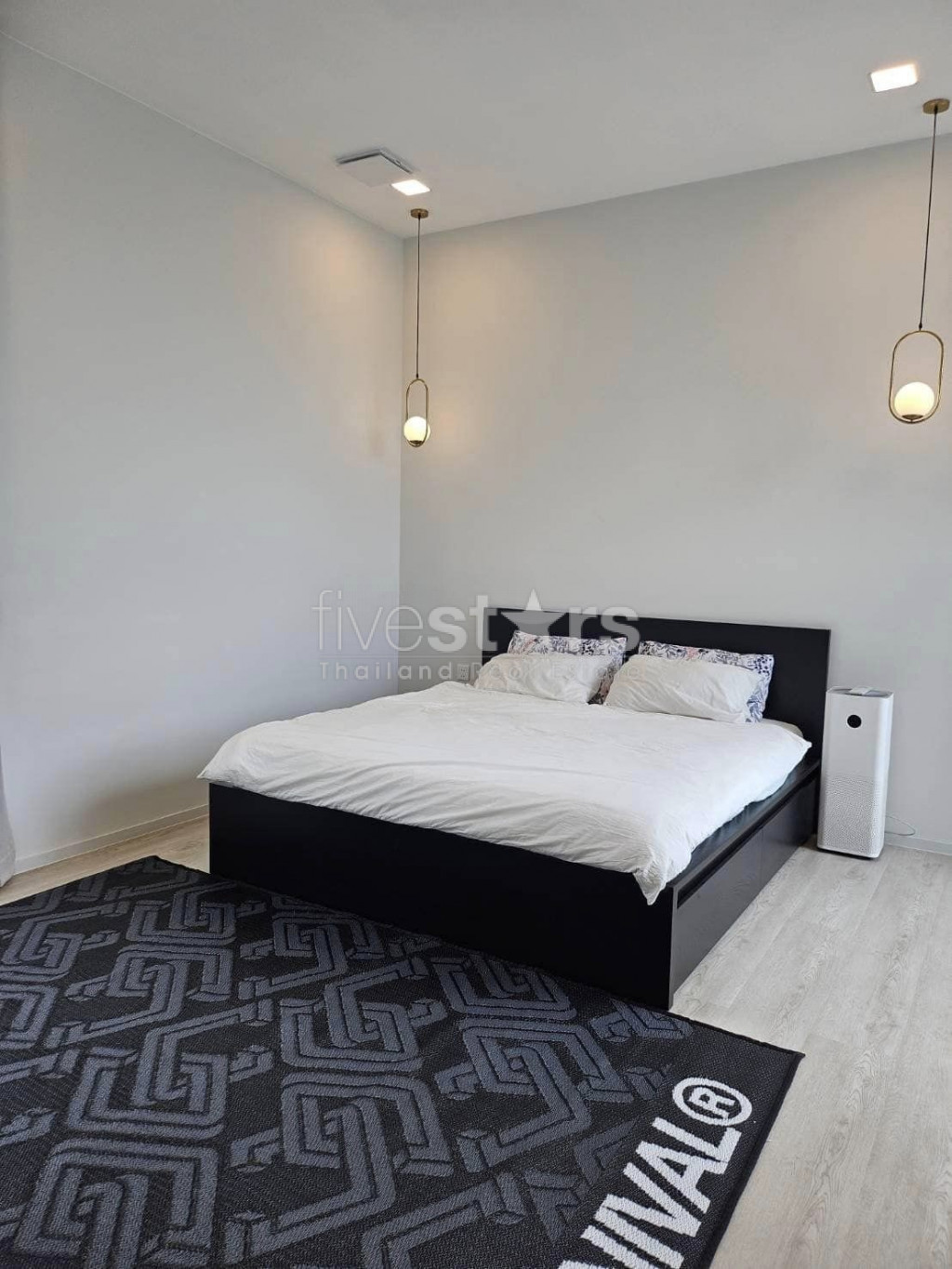 Maison individuelle moderne avec 4 chambres disponible à la location sur Krungthepkreetha-Rama 9., photo 6