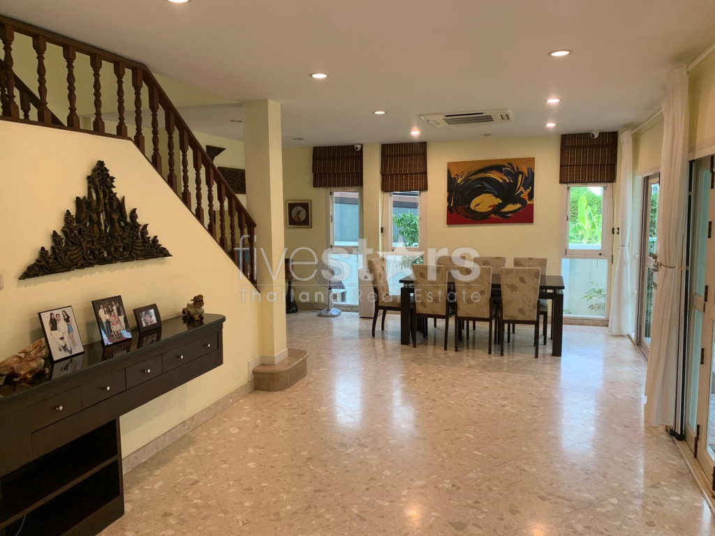 4-bedroom house for sale with private pool in Ramkamhaeng close to expressway, photo 3