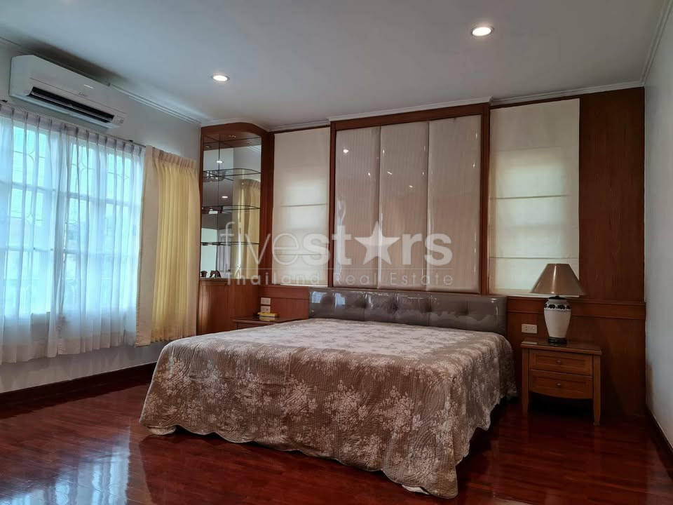 Maison individuelle de 3 chambres à coucher, cosy, à louer sur Srinakarin, photo 7