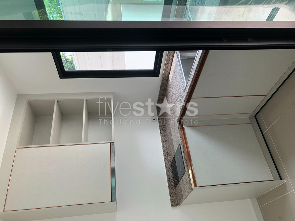 Maison de ville de 3 chambres à louer à Srinakarin - Rama 9, photo 10