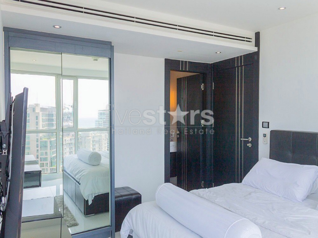 2 bedroom condo with a stunning sea view for sale in Pattaya, photo 6