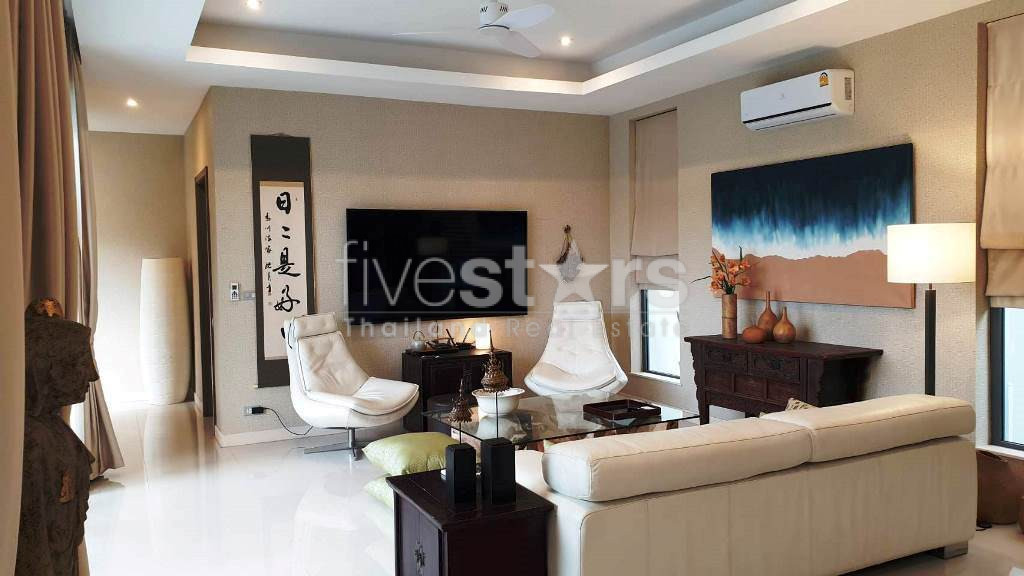 Newly renovated 3-bedroom house for sale at Palm Lakeside Villa Pattaya, photo 3