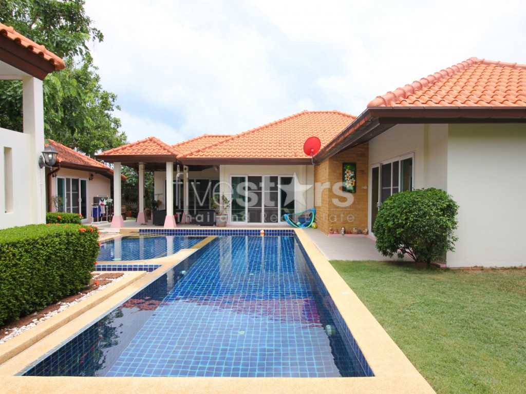 4 bedroom house for sale in Pattaya