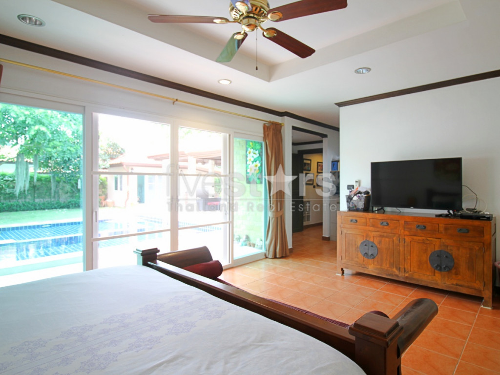 4 bedroom house for sale in Pattaya, photo 6