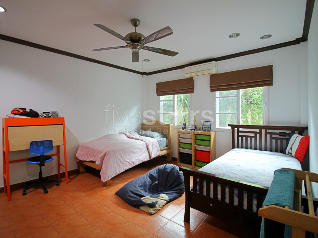 4 bedroom house for sale in Pattaya, photo 7