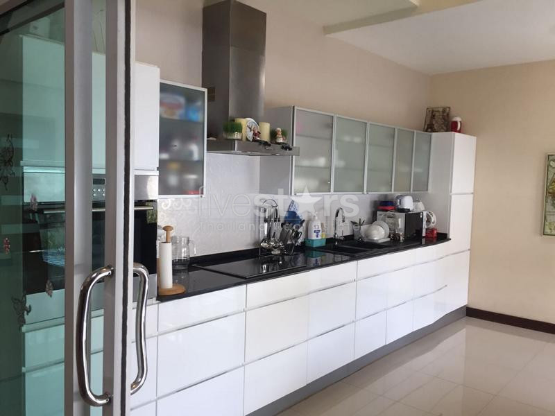 4 bedroom house for sale in Pattaya South, photo 6
