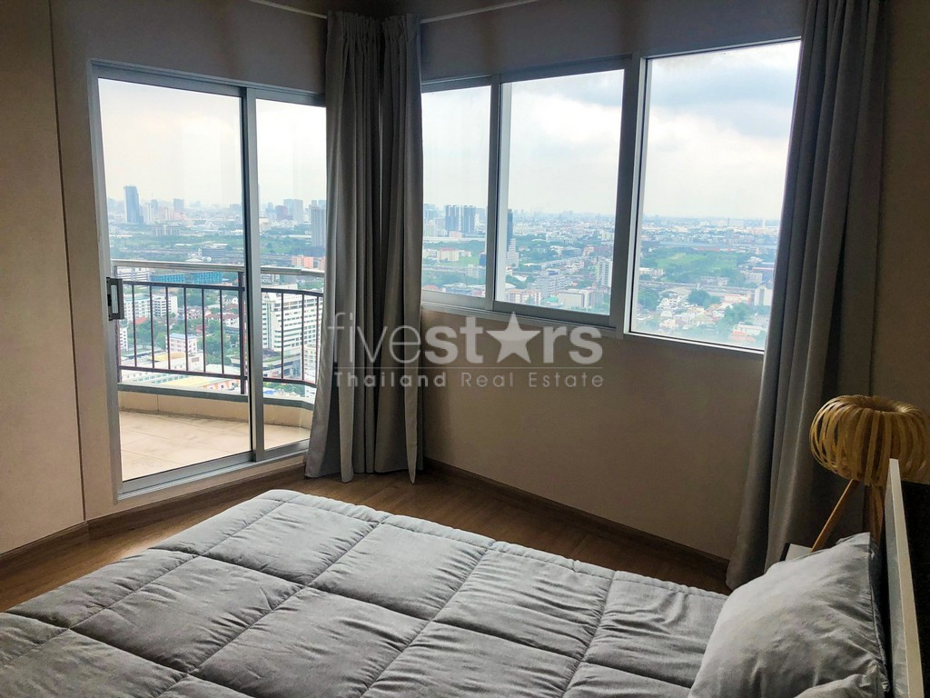 Appartement de 2 chambres haut en étage à vendre proche Ekamai, photo 8