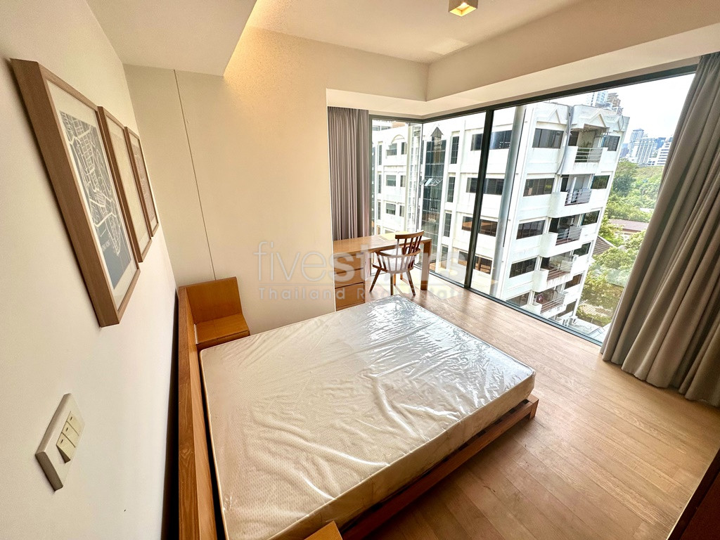 Condo 2 chambres à vendre quartier Phromphong, photo 9
