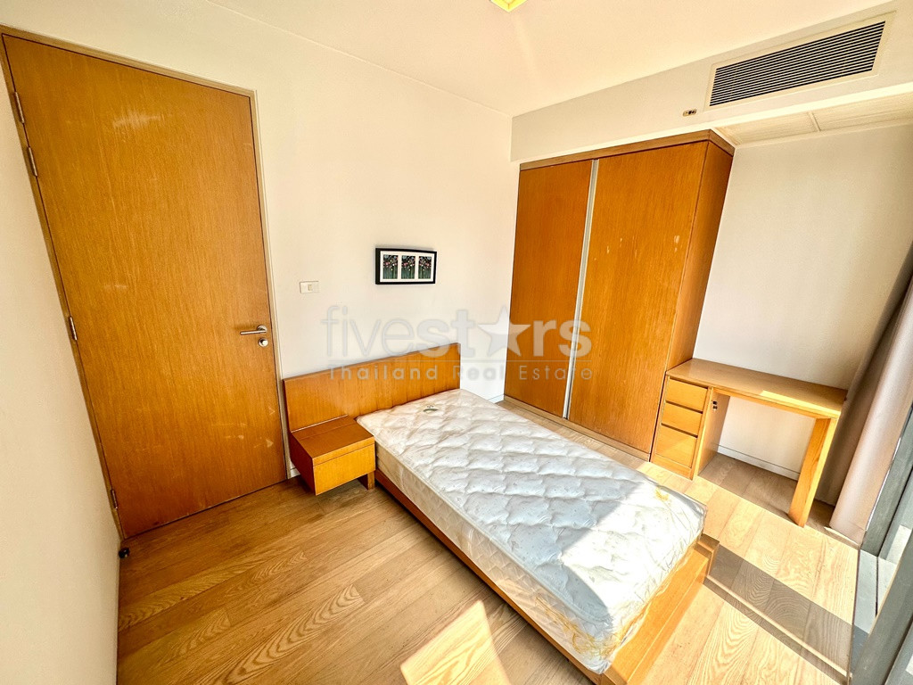 Condo 2 chambres à vendre quartier Phromphong, photo 11
