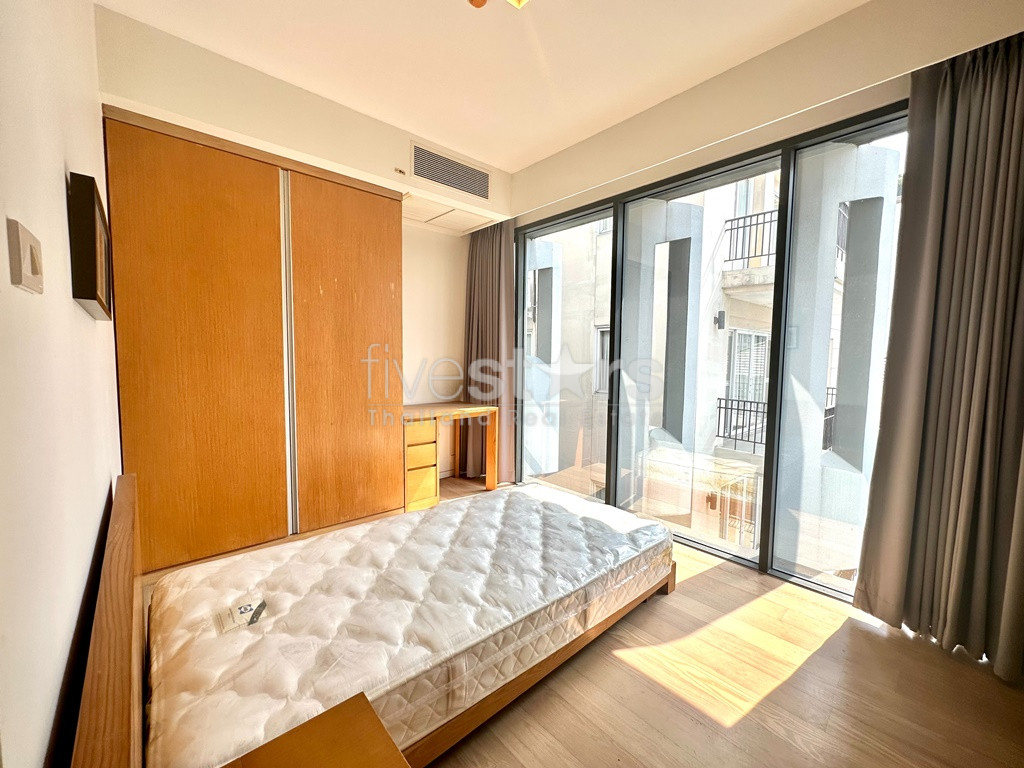 Condo 2 chambres à vendre quartier Phromphong, photo 12