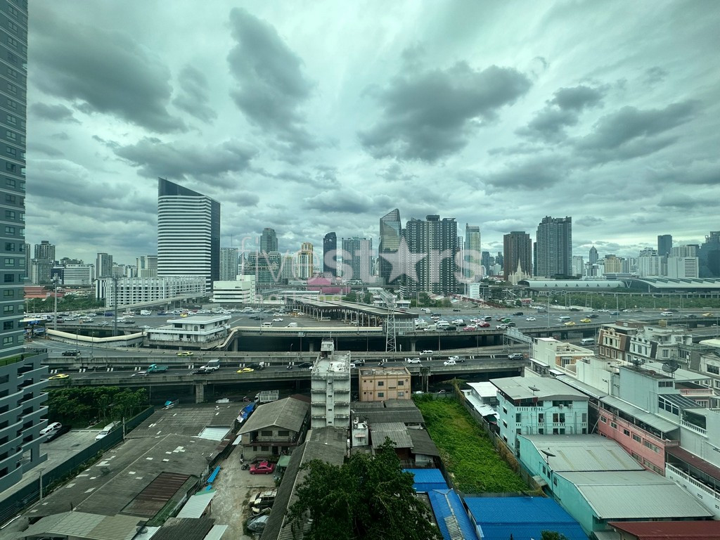 Appartement moderne d'une chambre à vendre proche MRT Rama 9