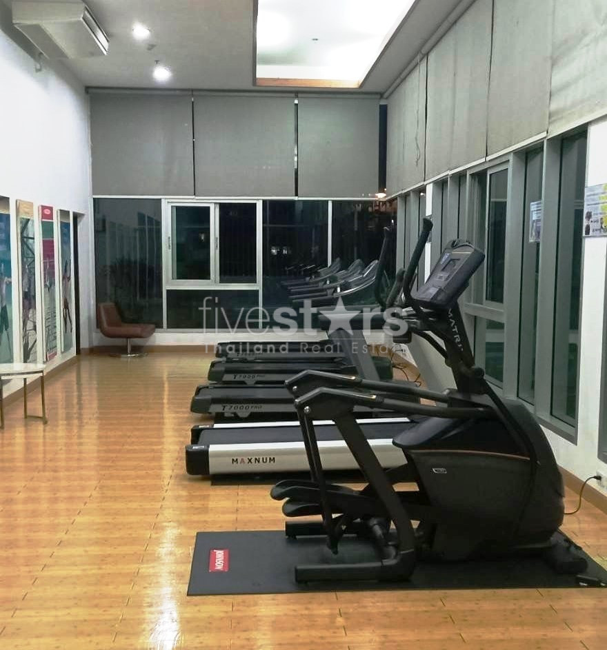 Condo 1 chambre à vendre près de la station de MRT Huai Khwang, photo 14
