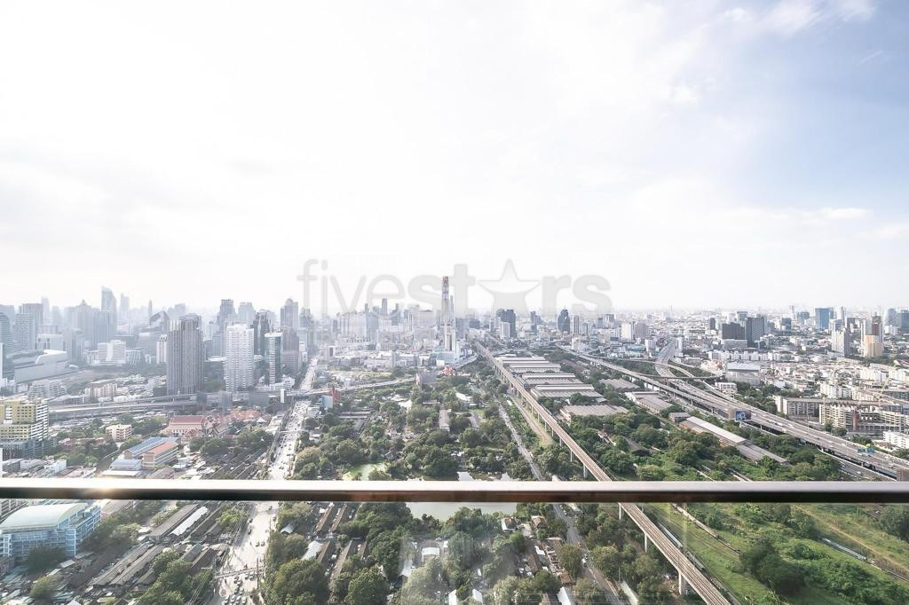 Condo 1 chambre en étage élevé à vendre sur Nana à Phetchaburi, photo 4