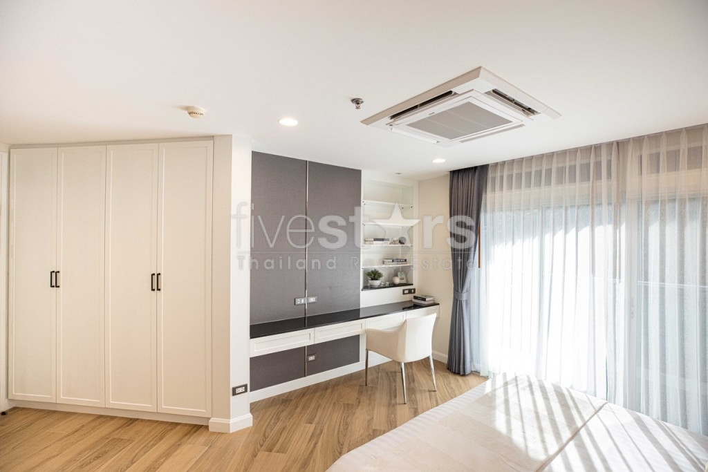 Duplex de 3 chambres spacieux à vendre proche MRT Rama 9, photo 9