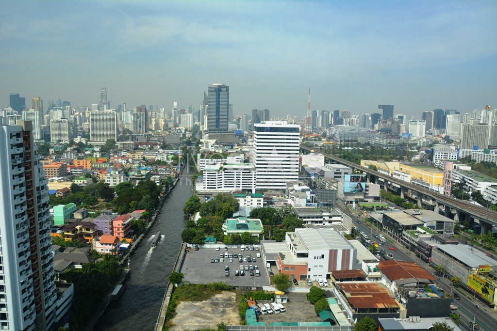 Appartement d'angle 3 chambres quartier Petchaburi-Thonglor, photo 2