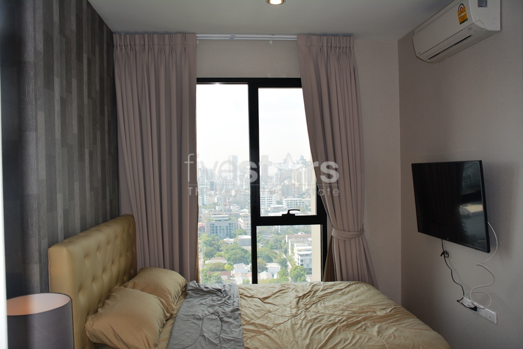Appartement d'angle 3 chambres quartier Petchaburi-Thonglor, photo 13