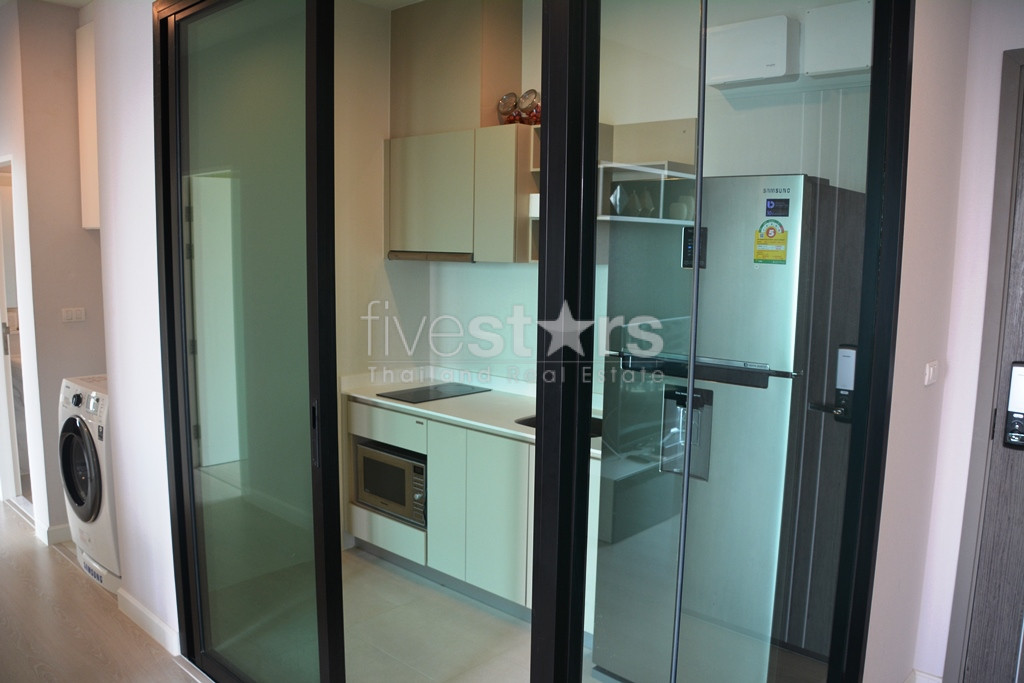 Appartement d'angle 3 chambres quartier Petchaburi-Thonglor, photo 11