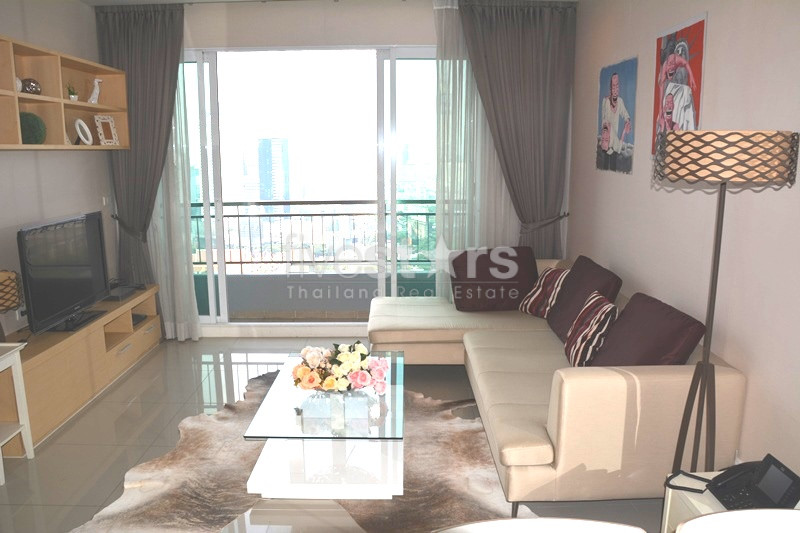 Appartement de 2 chambres à louer tout près du BTS Nana et du MRT Petchaburi, photo 3