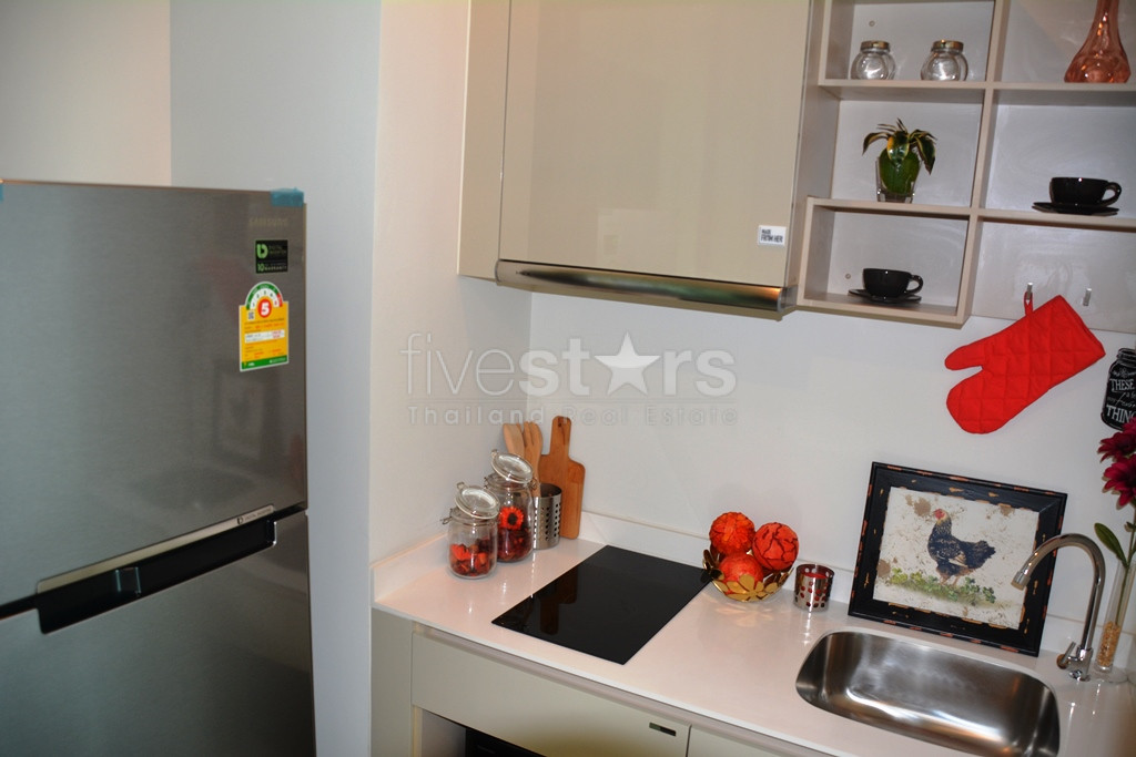 Appartement 1 chambre haut en étage quartier Petchaburi, photo 9