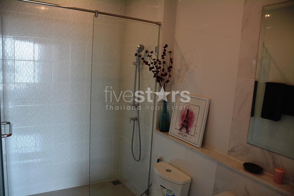 Appartement 1 chambre haut en étage quartier Petchaburi, photo 13