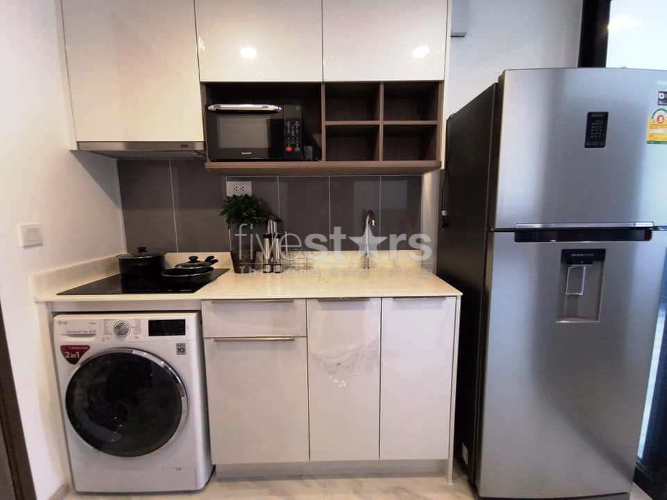 Modern 2 bedrooms condo for rent near MRT Petchaburi, photo 4