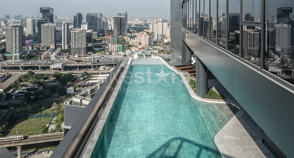 Modern 2 bedrooms condo for rent near MRT Petchaburi, photo 11