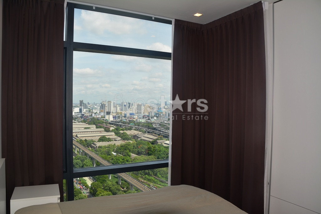 Appartement 1 chambre haut en étage quartier Petchaburi, photo 7
