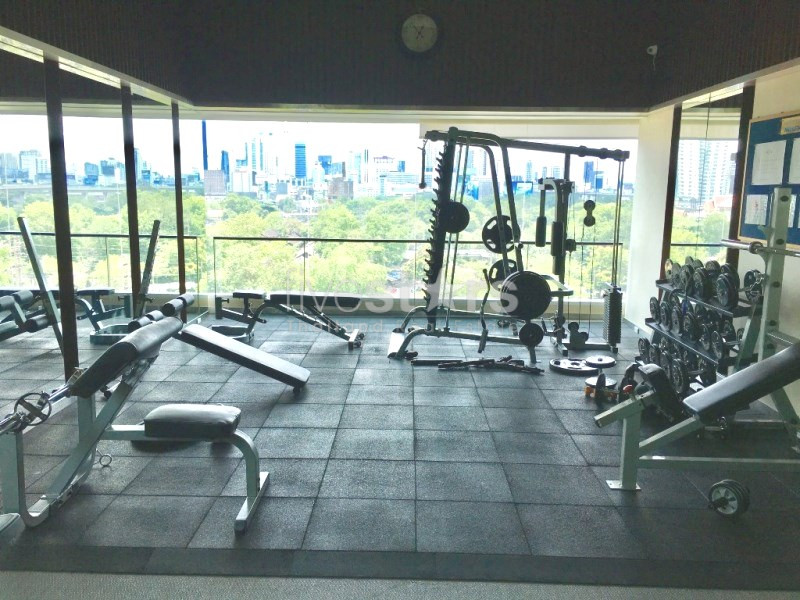 Spacious 1-bedroom condo in Petchaburi-Nana area, photo 16