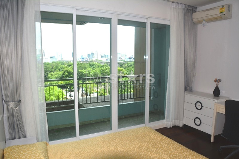 Spacious 1-bedroom condo in Petchaburi-Nana area, photo 9