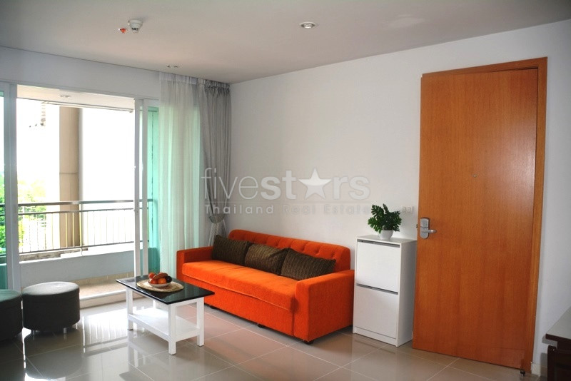 Spacious 1-bedroom condo in Petchaburi-Nana area, photo 2