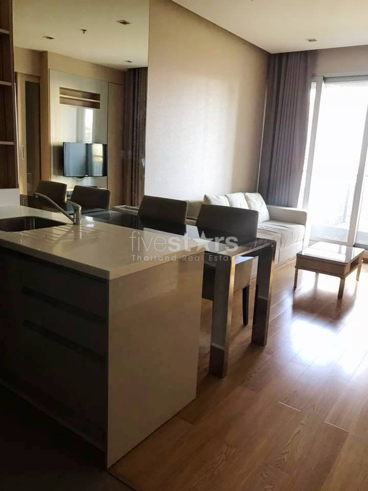1 bedroom condo for rent near MRT Petchaburi, photo 3
