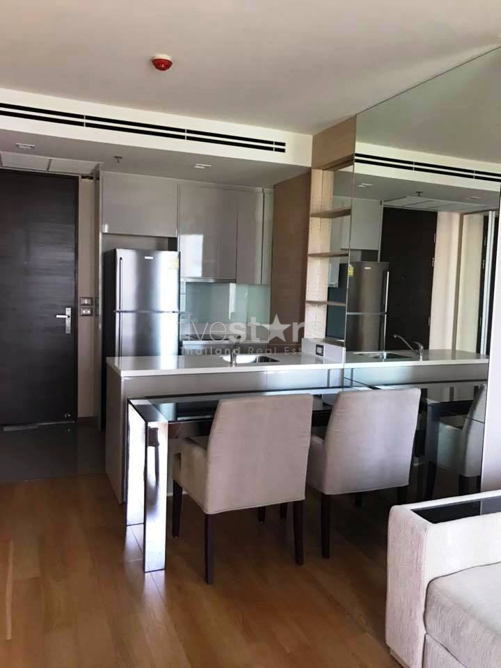 1 bedroom condo for rent near MRT Petchaburi