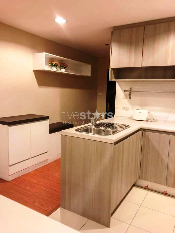 2 bedrooms condo for rent near MRT Phra Ram 9, photo 6
