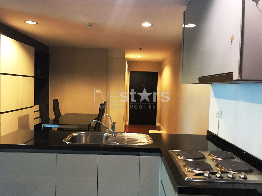 2 bedrooms condo for rent near MRT Phra Ram 9, photo 6