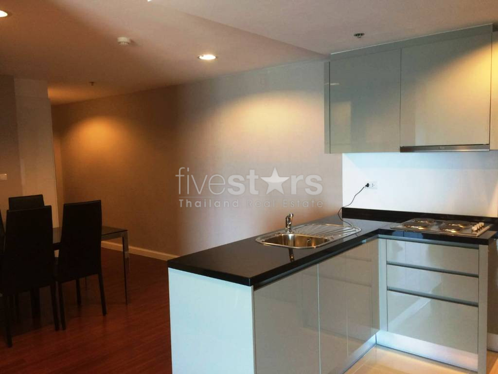 2 bedrooms condo for rent near MRT Phra Ram 9, photo 4