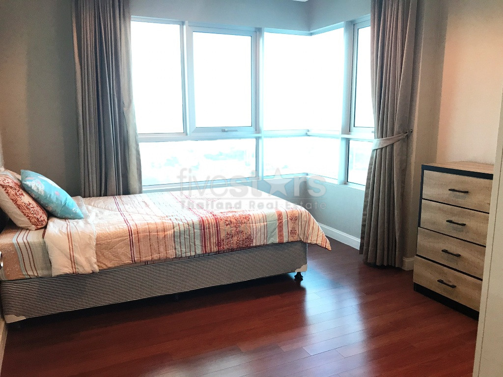 2 bedrooms condo for rent near MRT Phra Ram 9, photo 9
