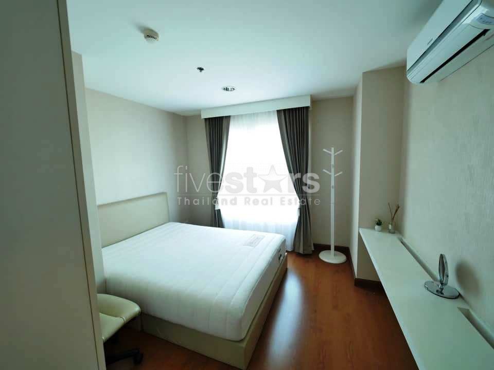 2 bedrooms condo for sale near MRT Phraram9, photo 4