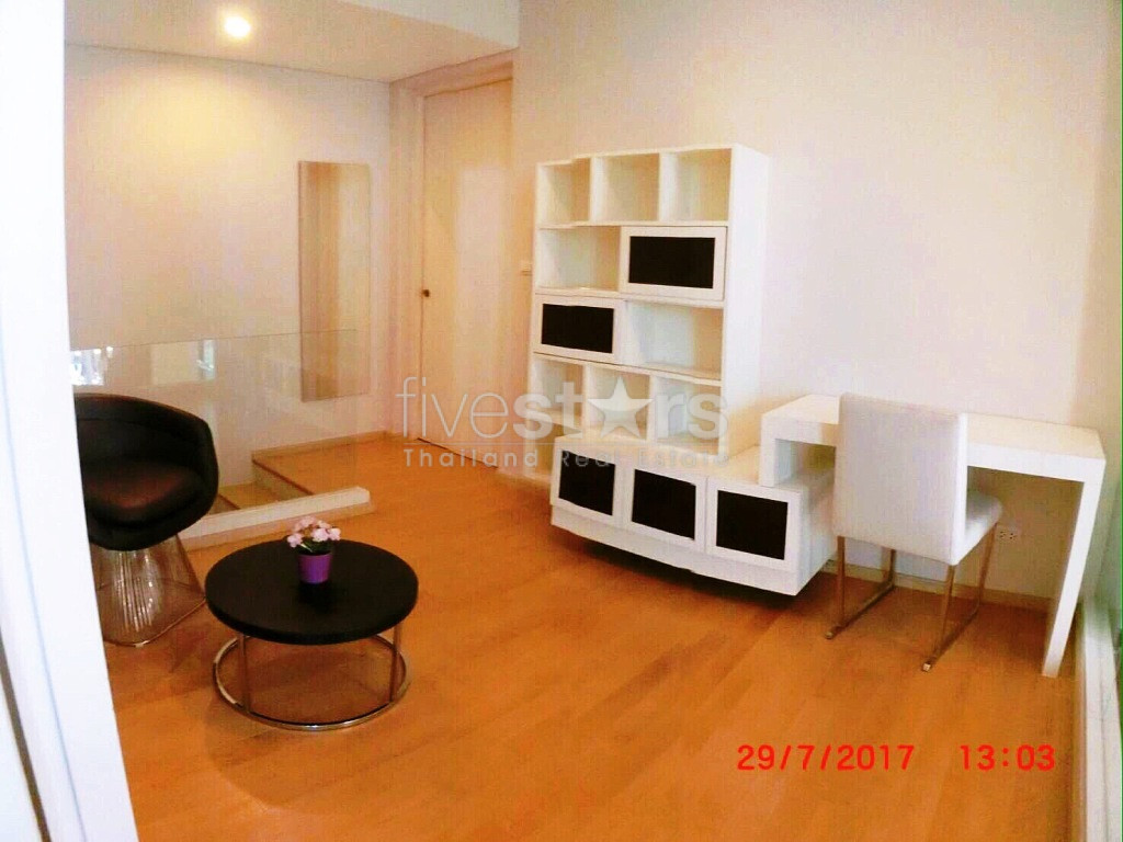 Duplex 1 bedroom condo for rent in Asoke near MRT Petchaburi, photo 4