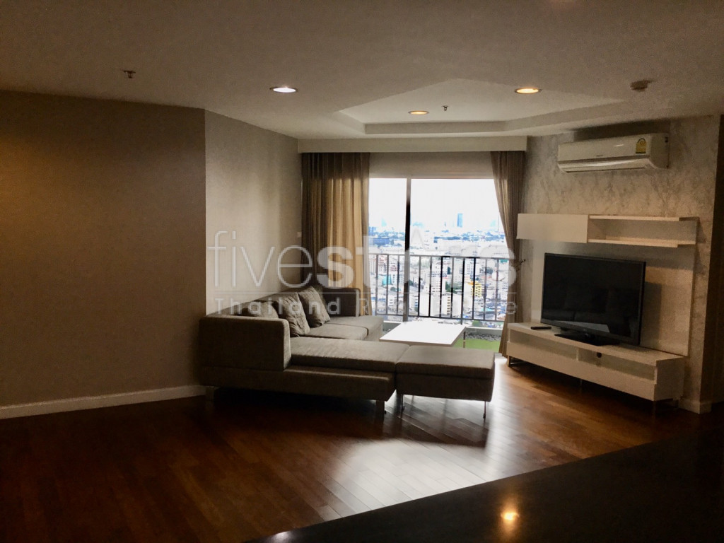 2 bedrooms condo for rent near MRT Rama 9