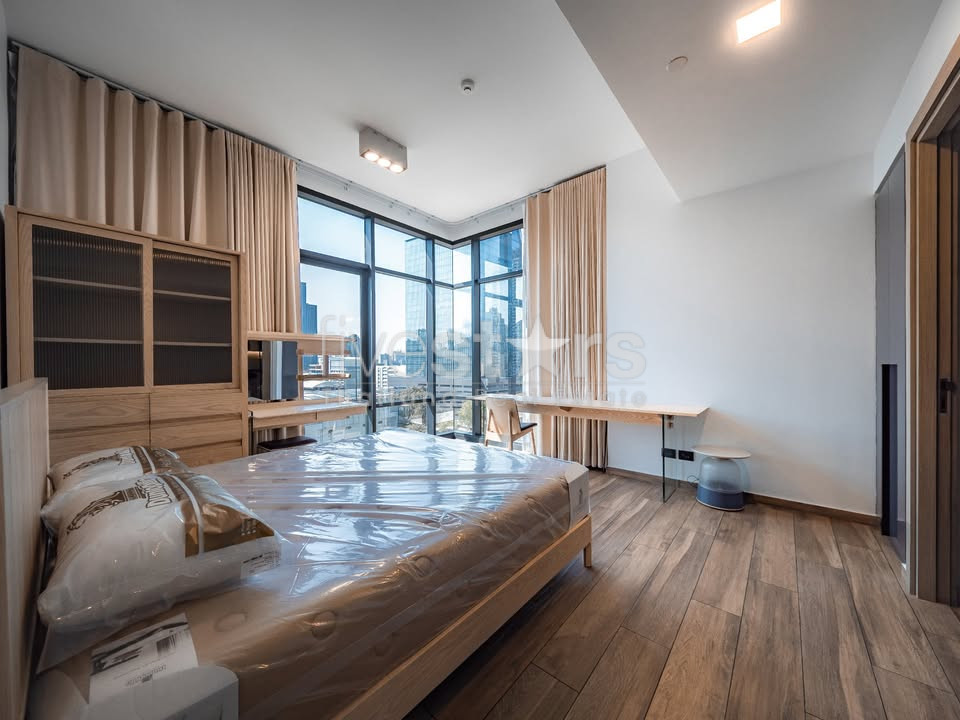 Magnifique appartement de 4 chambres à louer près du MRT Petchaburi, photo 11