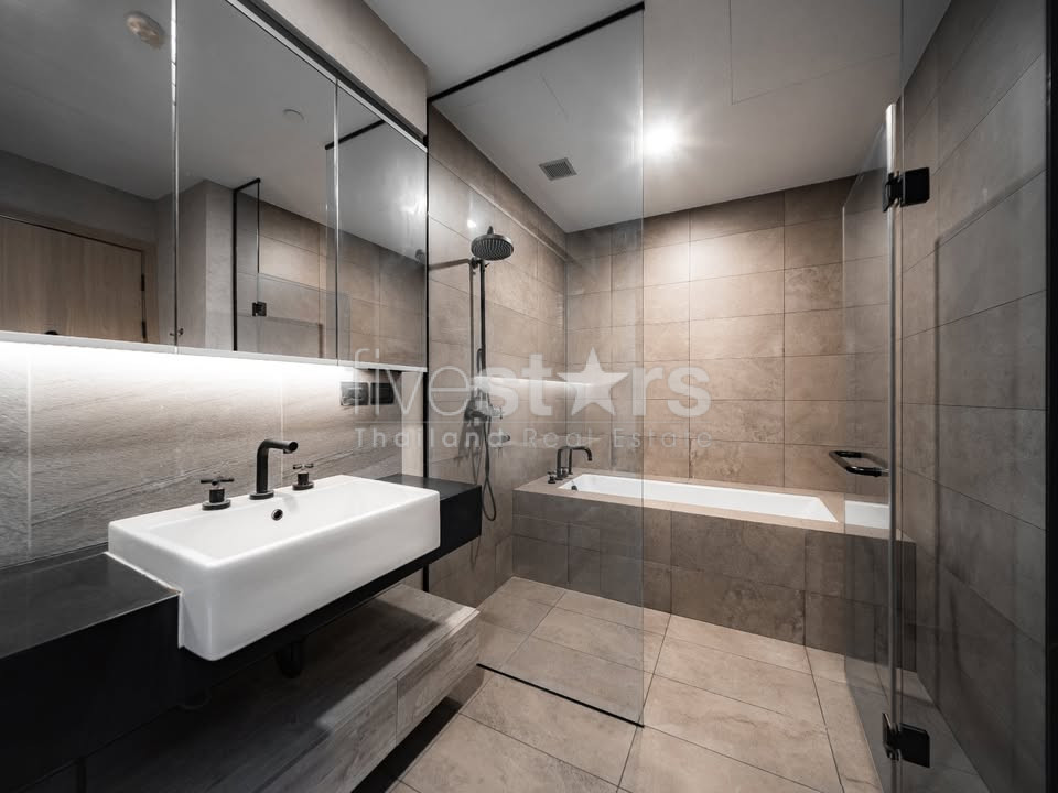 Magnifique appartement de 4 chambres à louer près du MRT Petchaburi, photo 18