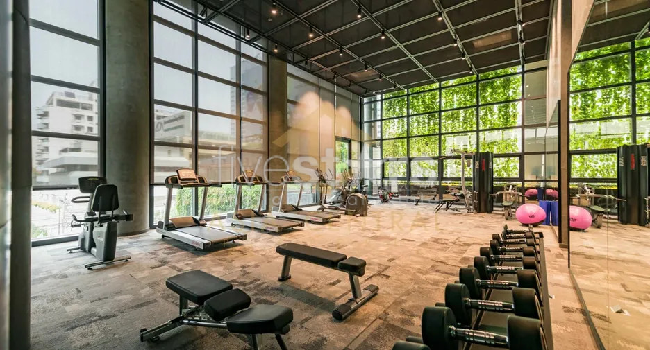 Magnifique appartement de 4 chambres à louer près du MRT Petchaburi, photo 22