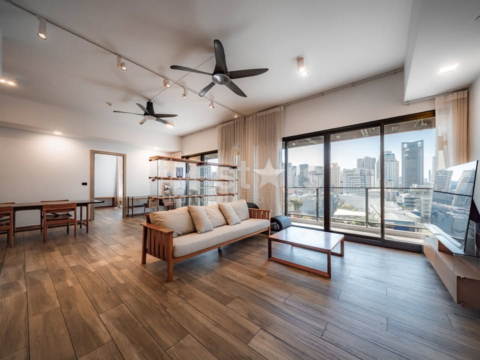 Magnifique appartement de 4 chambres à louer près du MRT Petchaburi, photo 3