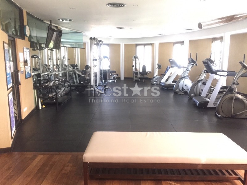 4 bedroom house in compound for sale on Rama 9 to Ramkhamheng 24, photo 20