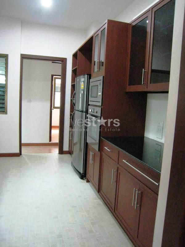 Belle maison de 4 chambres avec piscine privée, photo 17