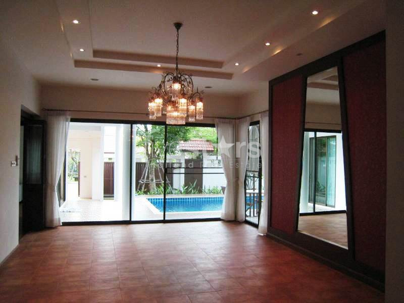 Belle maison de 4 chambres avec piscine privée, photo 9