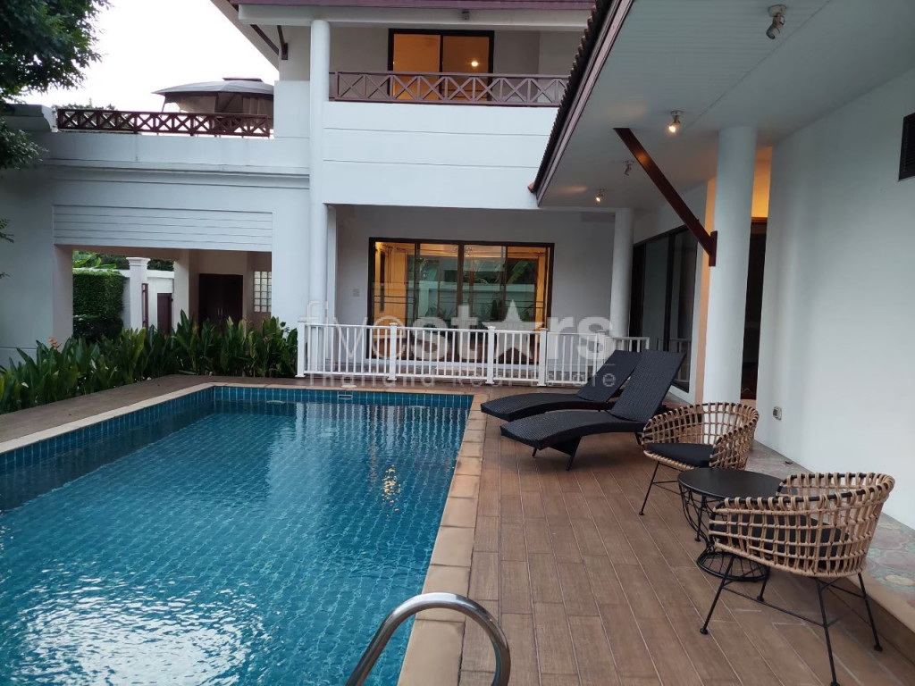 Belle maison de 4 chambres avec piscine privée, photo 6