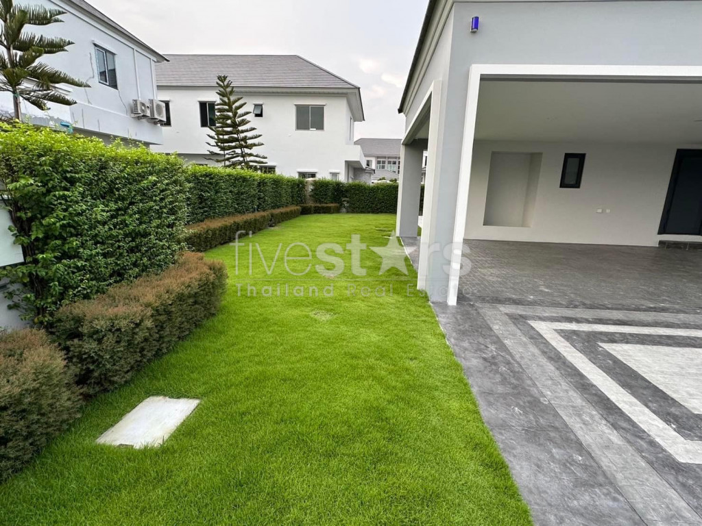 Luxury House 4-Bedroom for sale in Rama 9-New Krungthepkreetha, photo 3