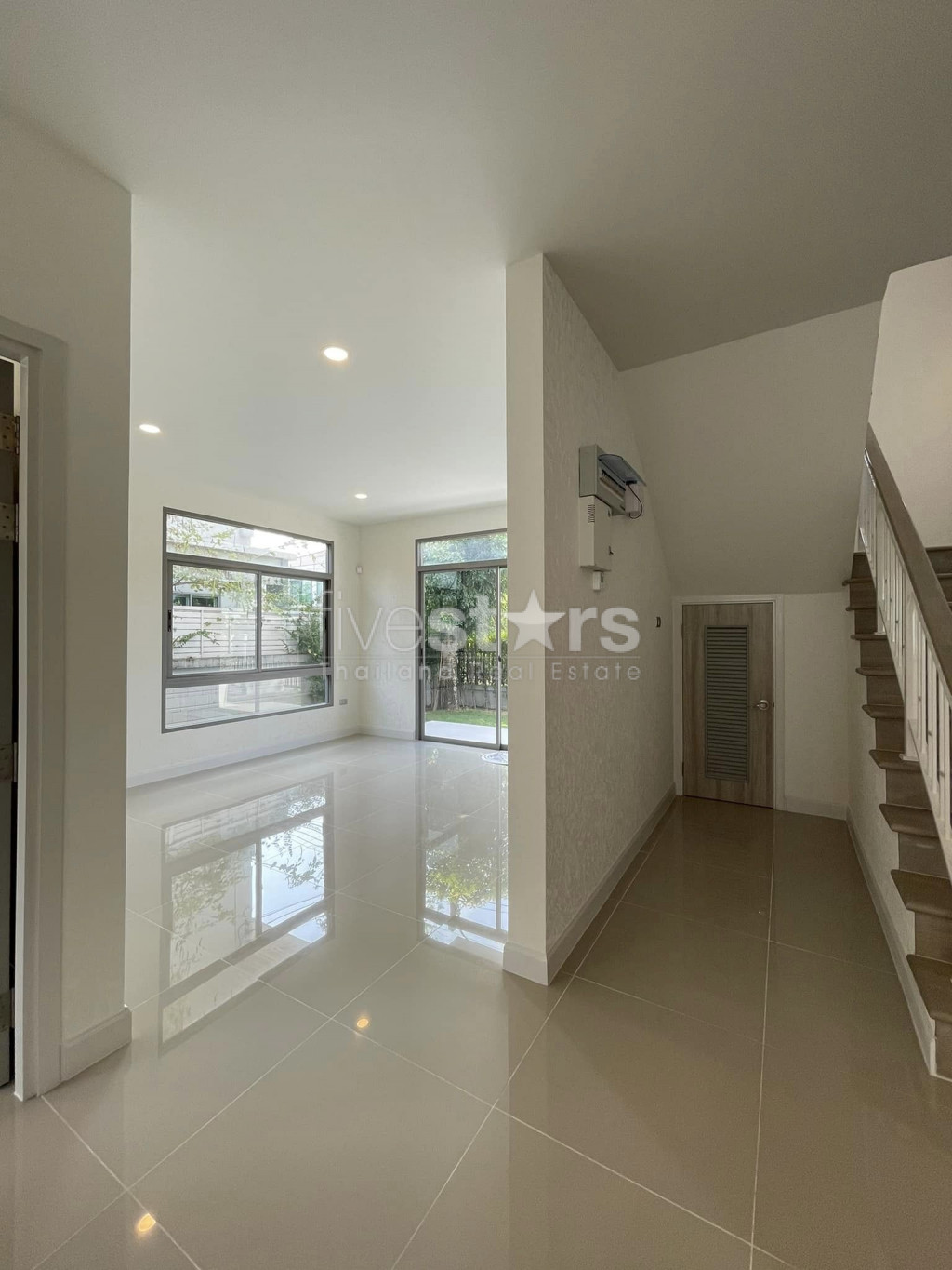 Luxury 4 - Bedrooms for sale on Rama 9-krungthep kreetha, photo 4