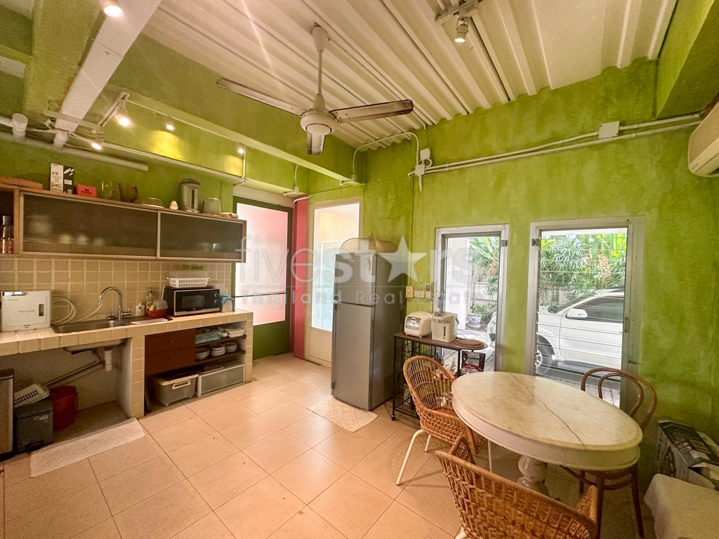 3-bedroom house with private pool for sale close to Rama 9, photo 10